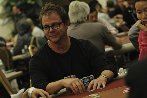 Henry Van Tran Poker